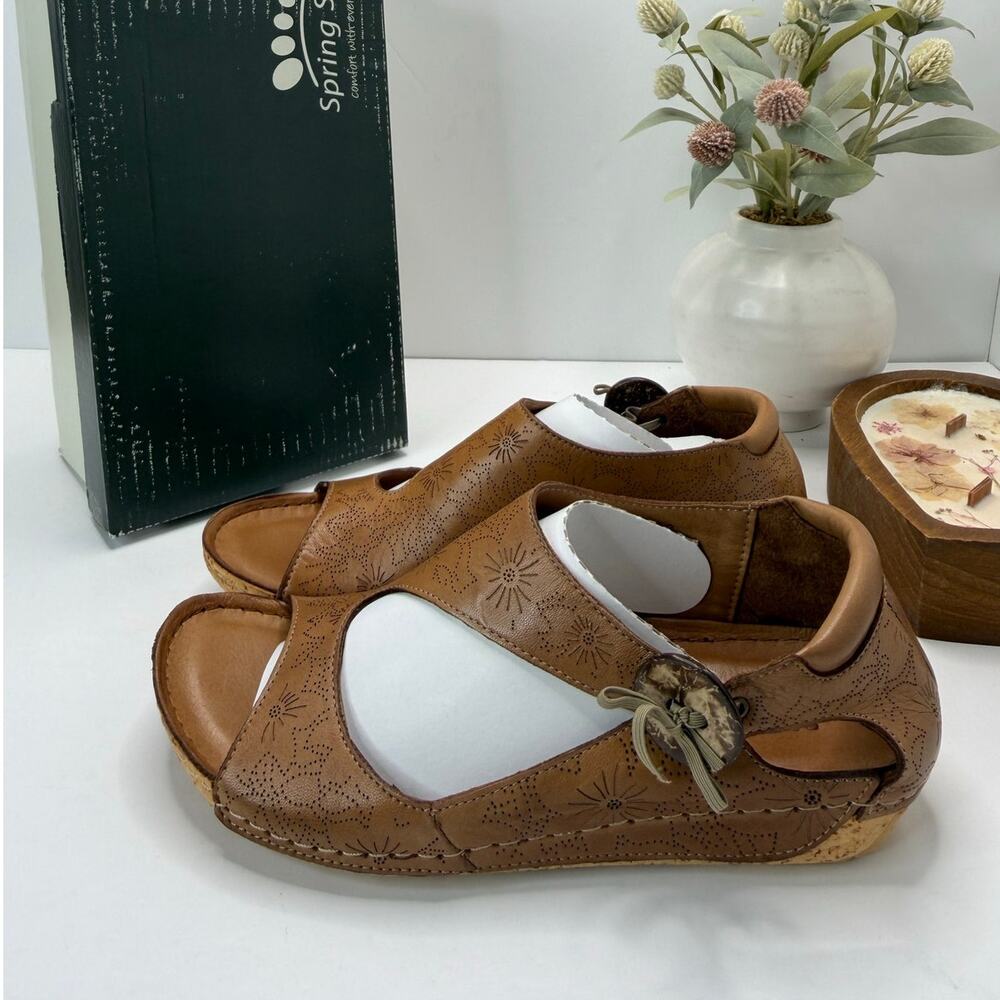 Spring Step Lorelle Leather Whimsy Wedge Sandals Tan Women's EU 40/9.5 NWB